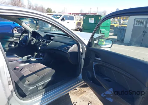 2008 Honda Accord 2.4 Lx-S из США, поврежденный, VIN 1HGCS12388A003174